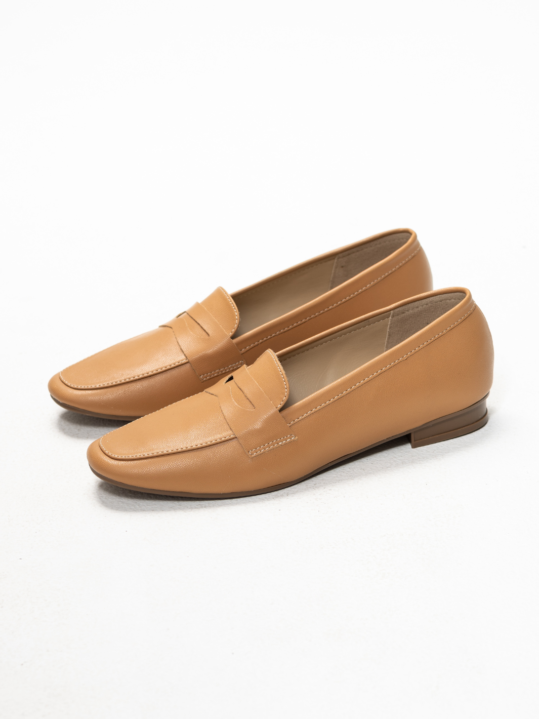 Siena 04 - Mocasin Penny con Punta Cuadrada